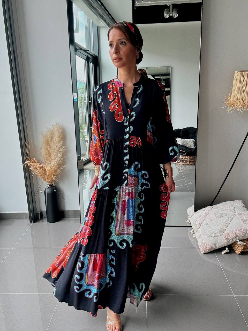 Robe longue bohème imprimée – Coupe fluide Noir - Fenomen Paris