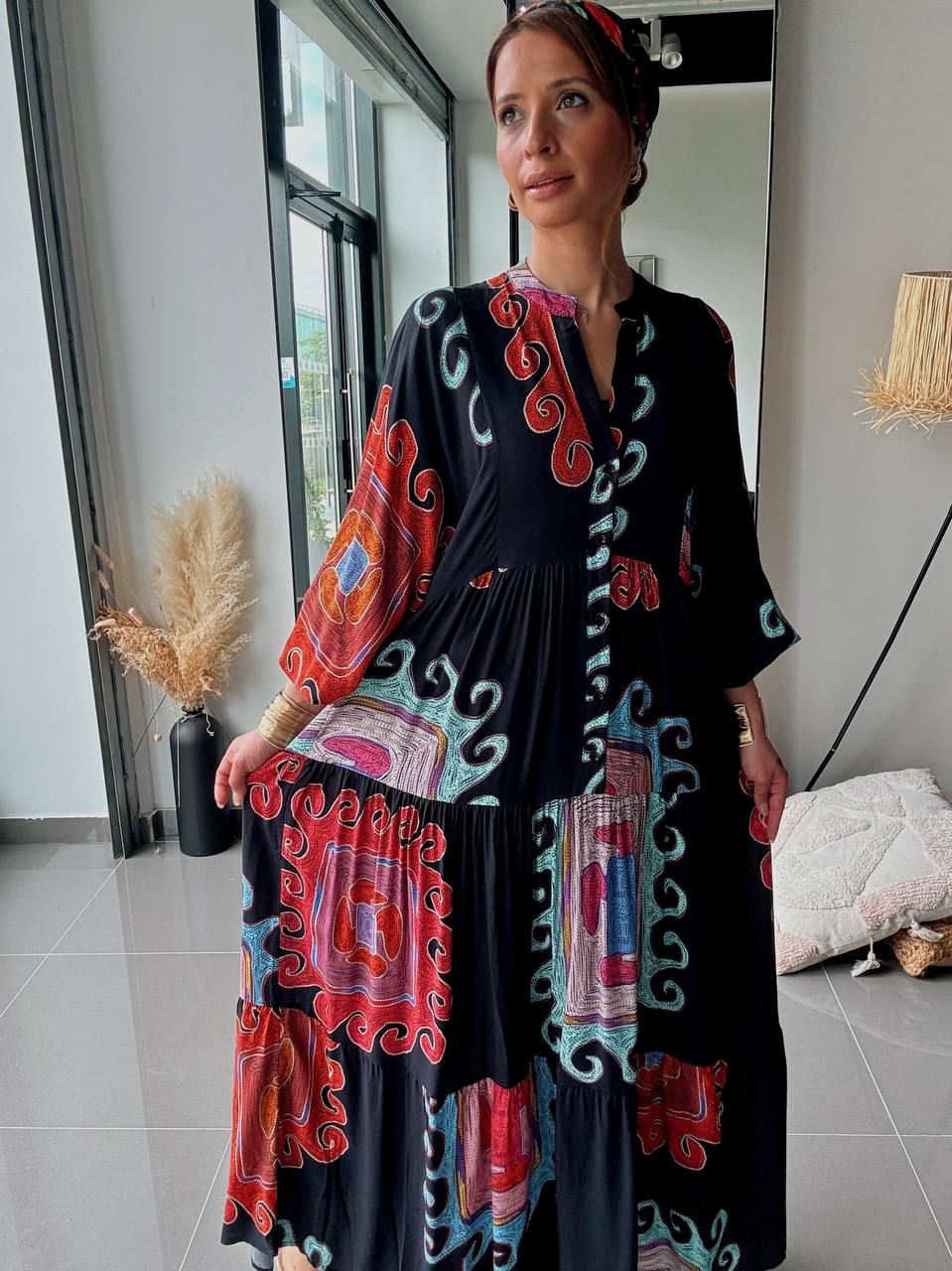 Robe longue bohème imprimée – Coupe fluide Noir - Fenomen Paris