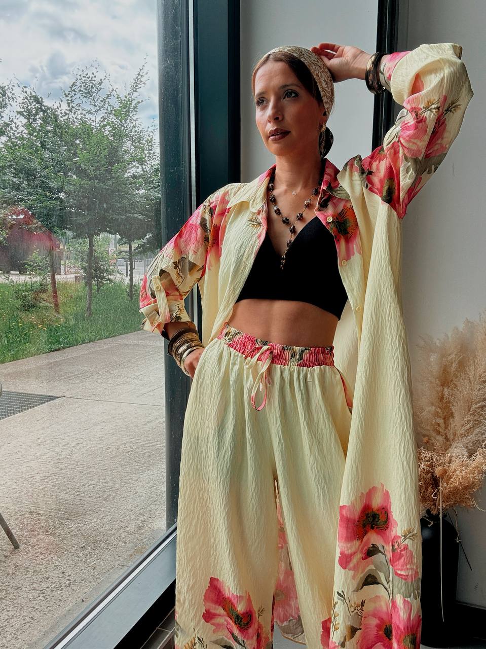 Ensemble Bohème Floral Jaune – Chemise Longue & Pantalon Palazzo - Fenomen Paris