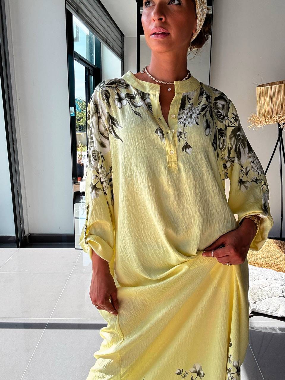Robe Longue Fluide à Imprimé Floral – Jaune Pastel