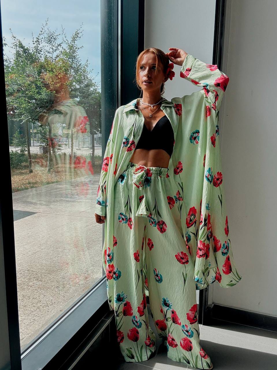 Ensemble Chemise Longue & Pantalon Fluide à Imprimé Coquelicots – Vert Amande