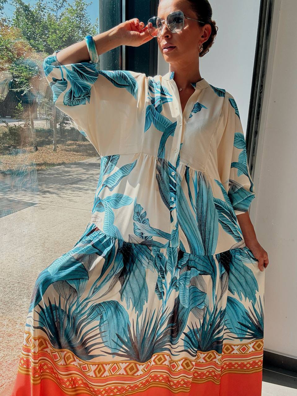 Robe Longue Tropicale Bleu – Légèreté & Évasion Estivale