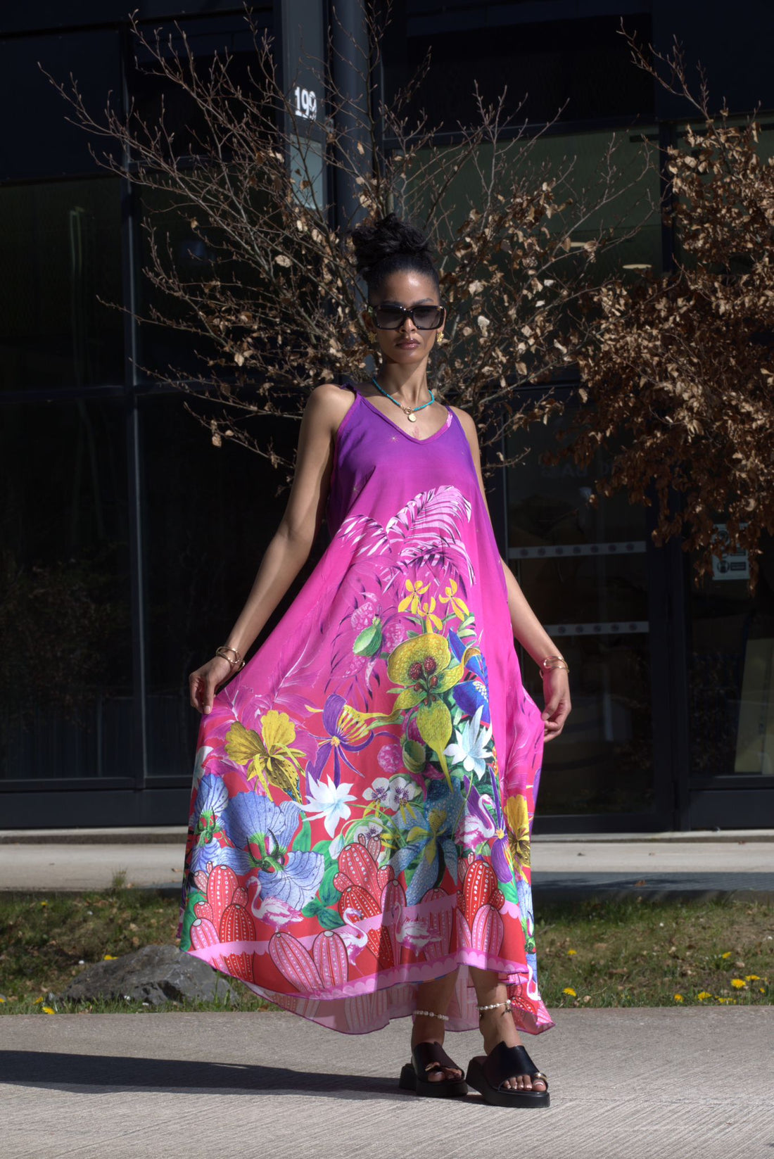 Robe longue fluide fuchsia à imprimé tropical – AEL044-000-FU - Fenomen Paris