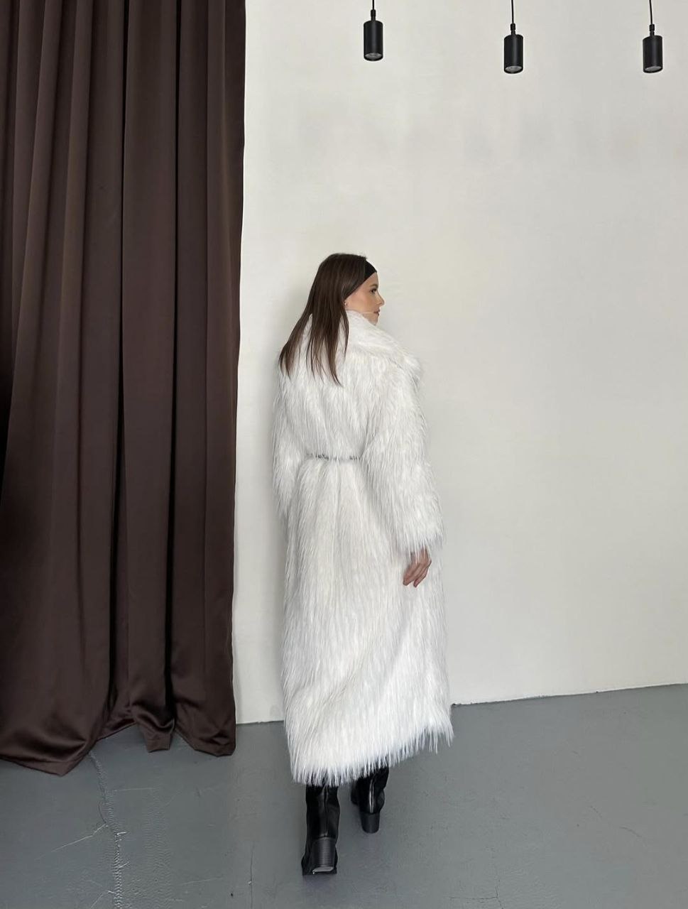 Manteau Long en Fausse Fourrure –Oversize Blanc