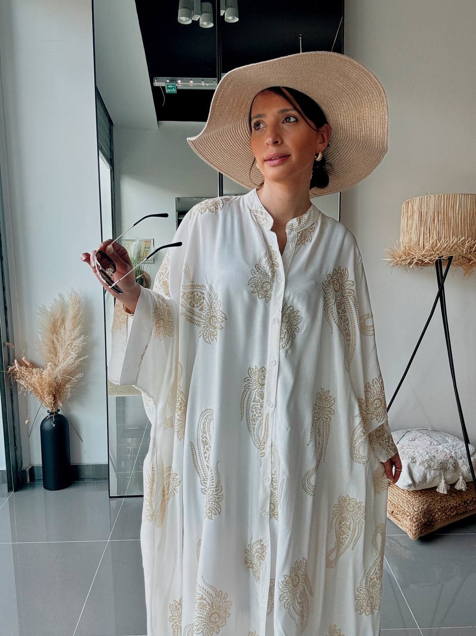 Robe chemise longue bohème à broderies dorées - Fenomen Paris