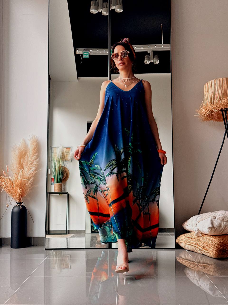 Robe longue bohème imprimée – Bleu nuit & coucher de soleil - Fenomen Paris