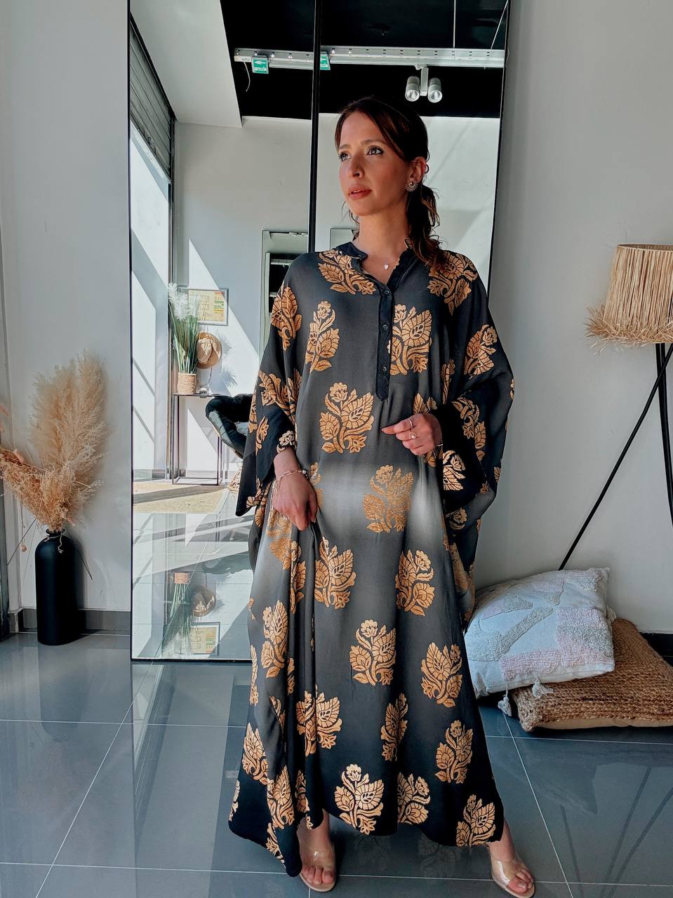 Robe Longue Fluide Imprimé Feuillage – Esprit Chic & Minimaliste - Fenomen Paris